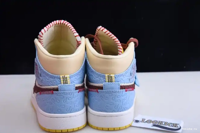 Rep TB Rouge Air Maison CU2803-200 1 Chateau SE x Jordan Fearless Mid 0414